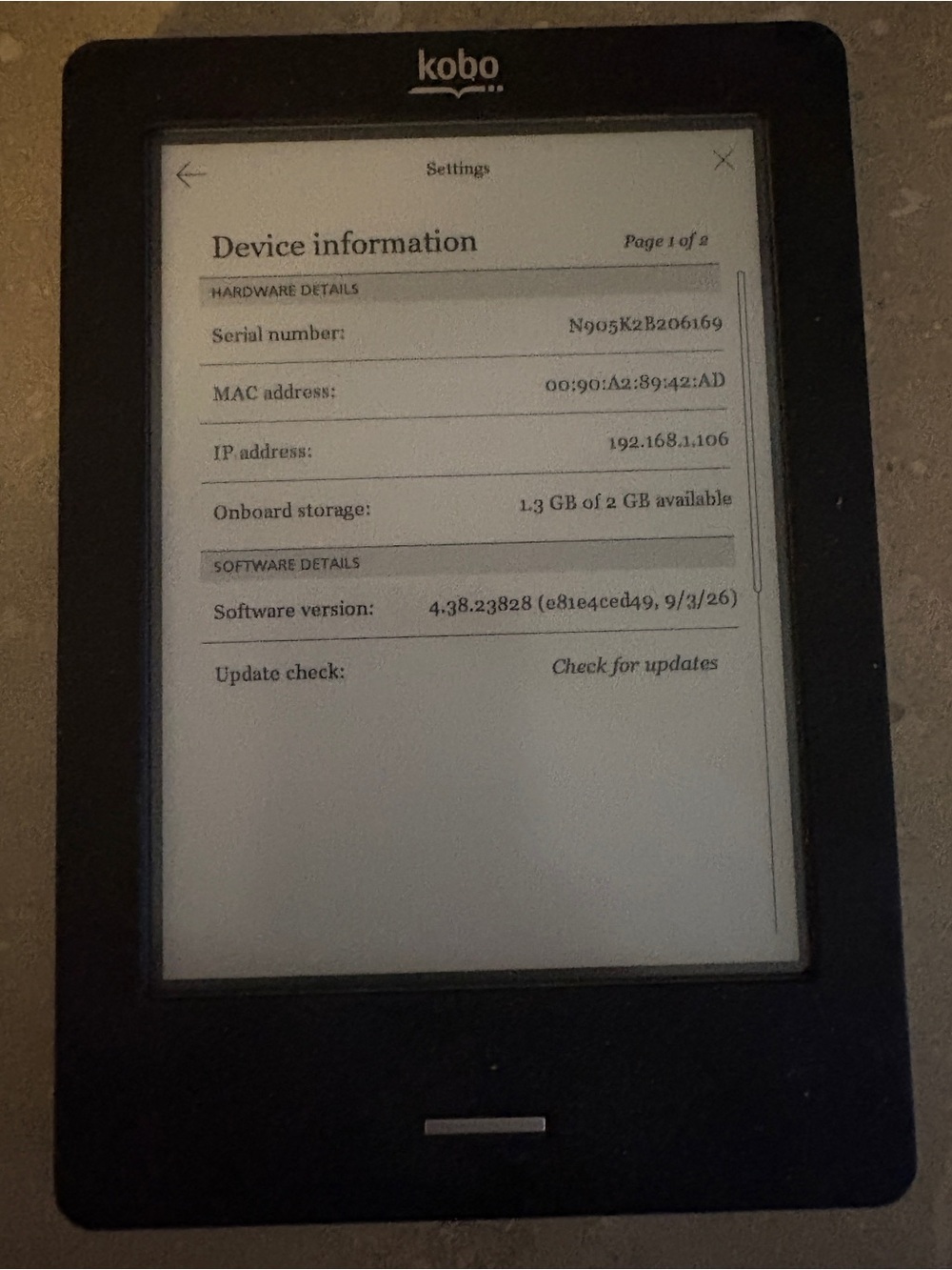 Kobo Touch eReader in Black - Portable E-Book Reader